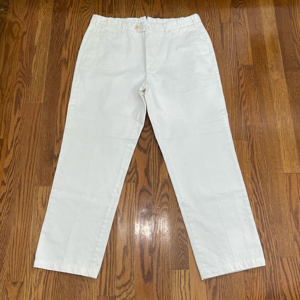 Trillion (Italy) White Flat Front Chinos. Size 54/US35